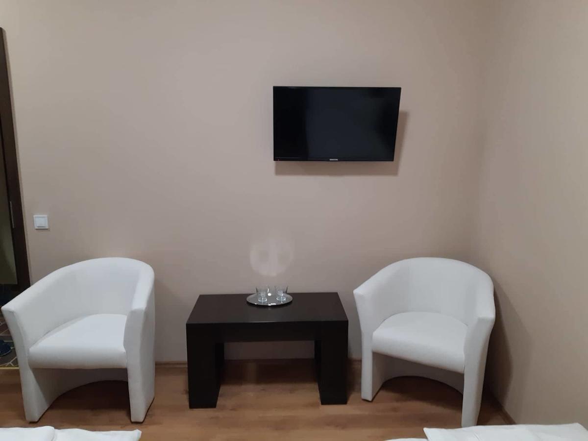Pazonyi Fogado Es Etterem Ξενοδοχείο Nyírpazony Εξωτερικό φωτογραφία